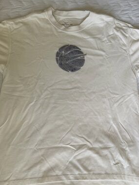 Nike Move To Zero Mens Large Basketball Crewneck Shirt